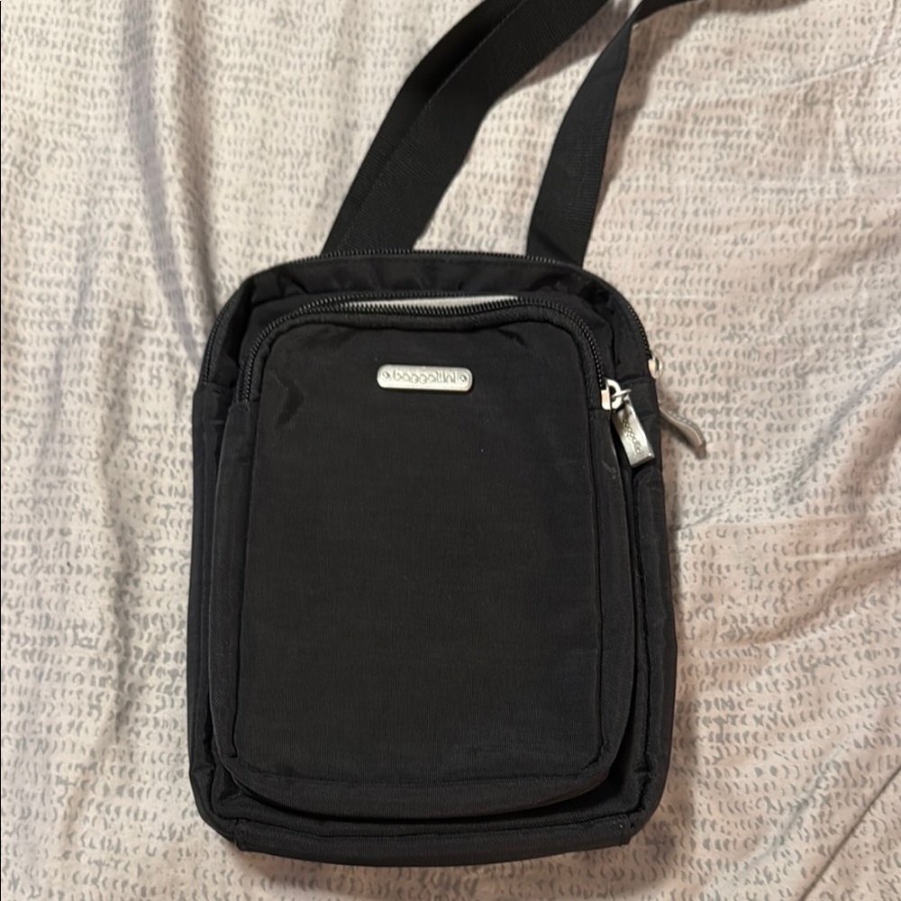 Baggallini Black Crossbody Bag with Silver Hardware